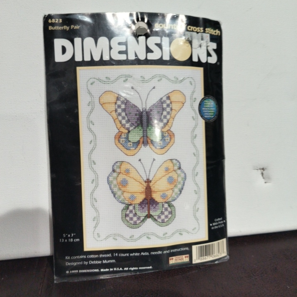 Dimensions Butterfly Cross Stitch Kit - Multicolor - Picture 3 of 4